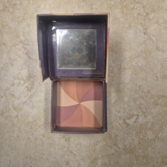 Benefit Hervana